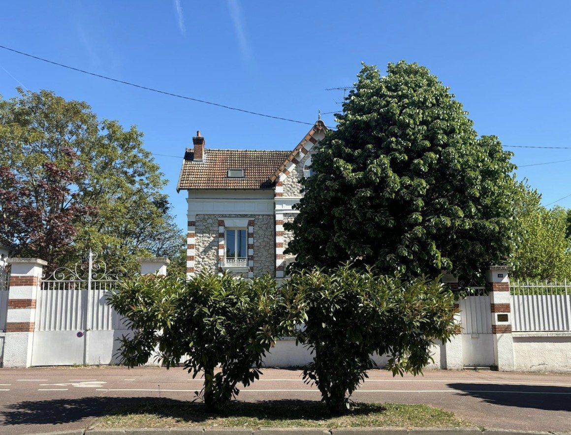La maison qui abrite le cabinet, Fontainebleau